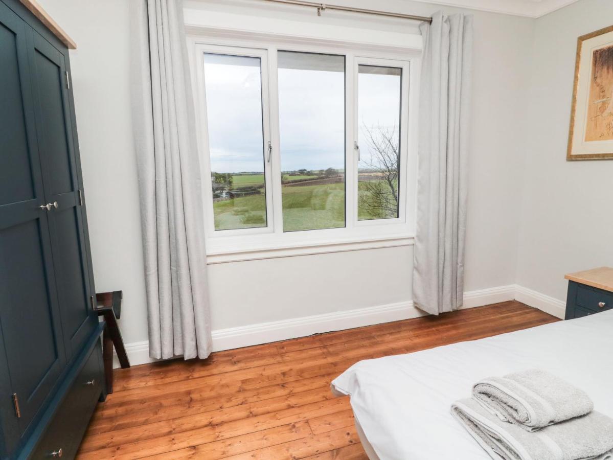 Glenander Vila Bamburgh Exterior foto